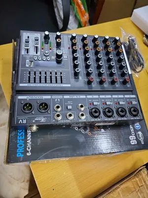 4-Channel Professional Audio Mixer Console.