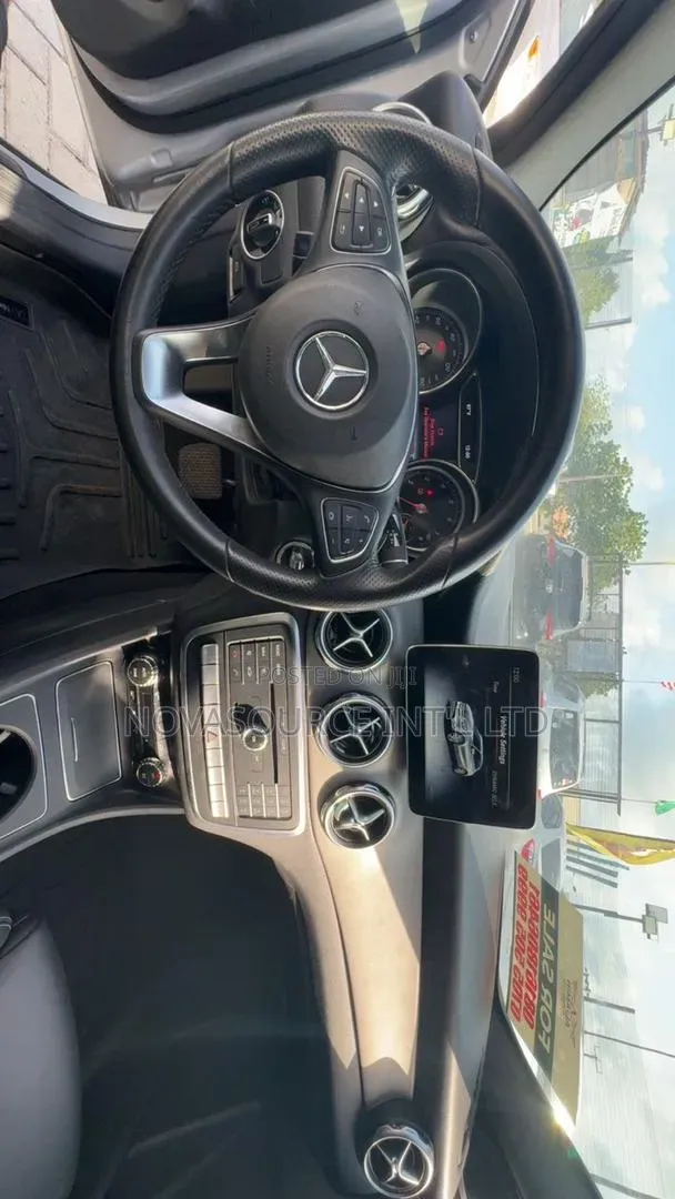 Mercedes-Benz GLA-Class 2020 Silver