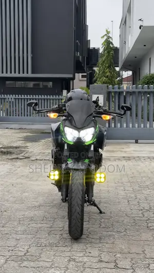 Kawasaki Z400 2023 Black