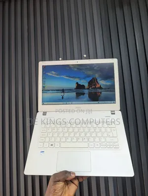 Laptop Acer Aspire V3 4GB Intel Core i3 SSD 128GB