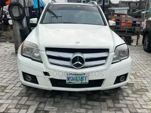 Mercedes-Benz GLK-Class 2009 White