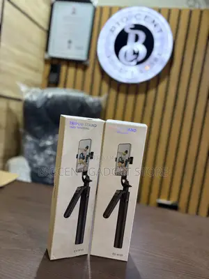 Brand New Tripod Stand Face Tracking