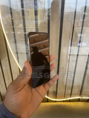 Apple iPhone 11 Pro 64 GB Bronze