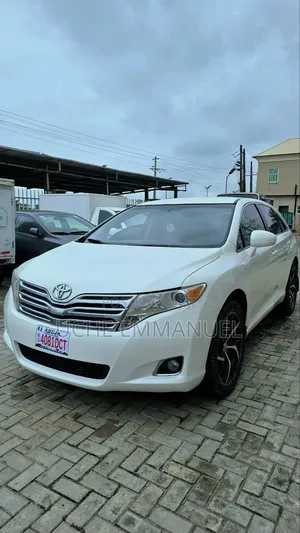 Toyota Venza 2011 White