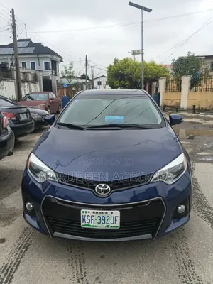Toyota Corolla 2015 Blue