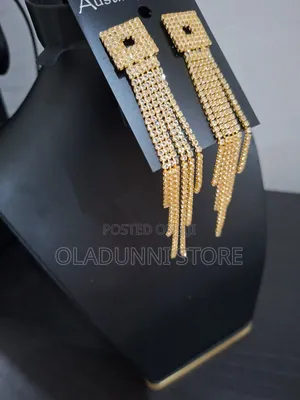 Zirconia Earring