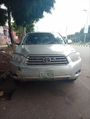 Toyota Highlander 2008 Silver