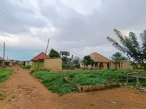 2bdrm Bungalow in Moniya for sale