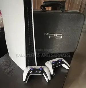 Ps5 + 2 Pads+ Ps5 Bag+ Fc 25