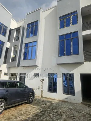 4bdrm Townhouse/Terrace in Mabushi District  for sale