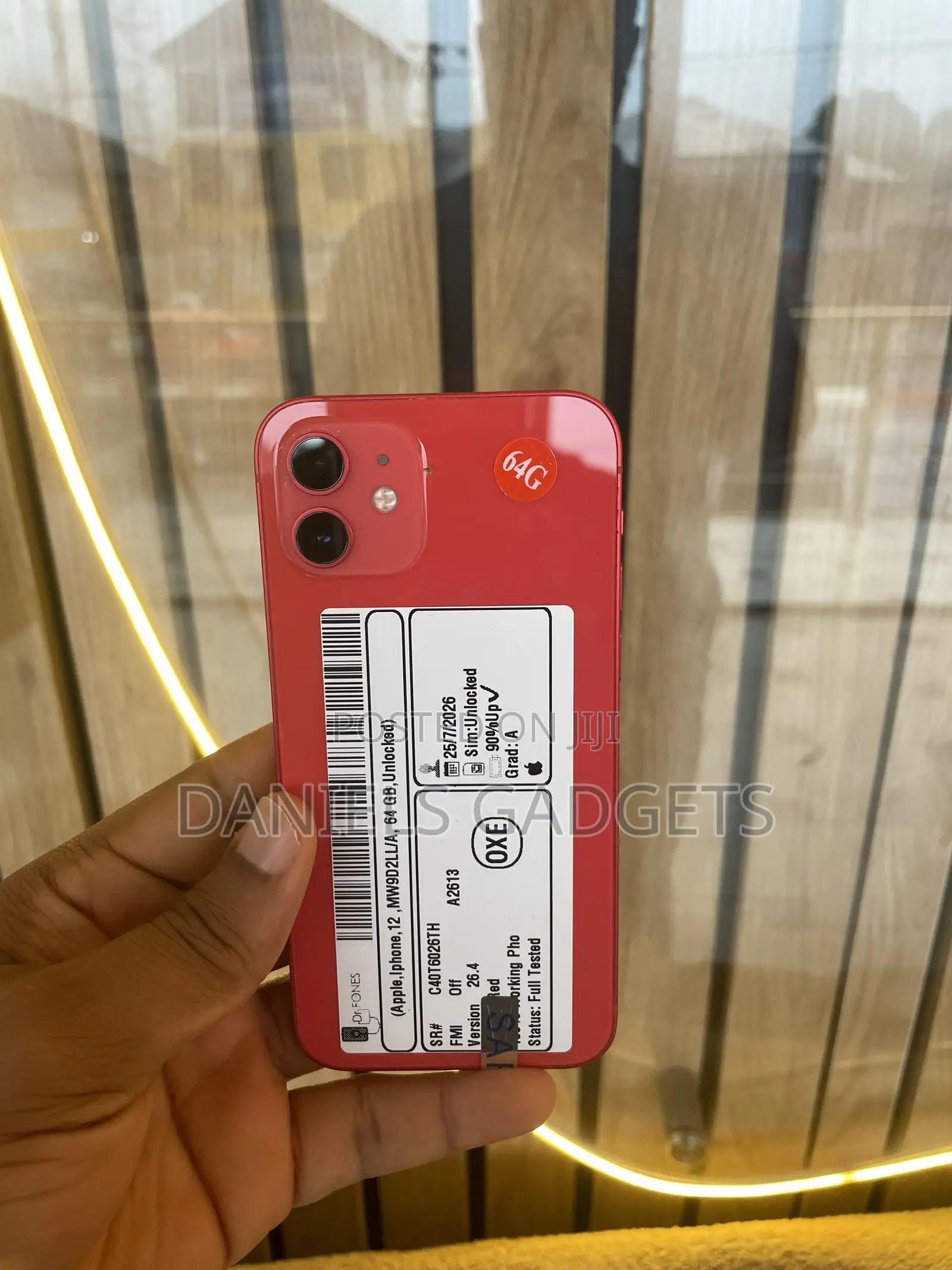 Apple iPhone 12 64 GB Red