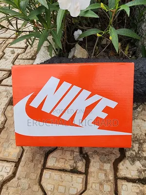 UK Nike Zoom Sneakers