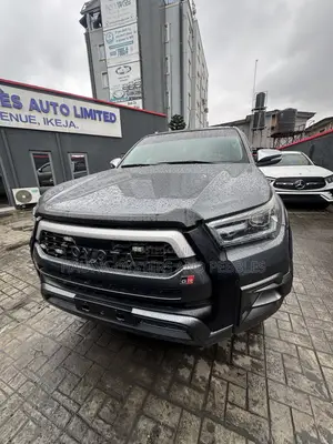 Toyota Hilux 2015 Gray