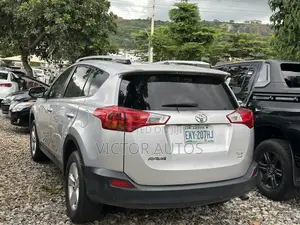 Toyota RAV4 2013 Silver