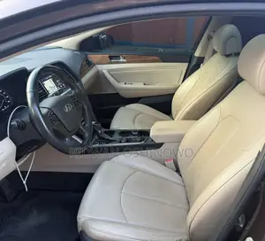 Hyundai Sonata Limited 4dr Sedan (2.4L 4cyl 6A) 2015 Brown