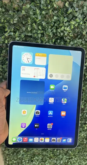 Apple iPad Pro 11 (2018) 64 GB Gray