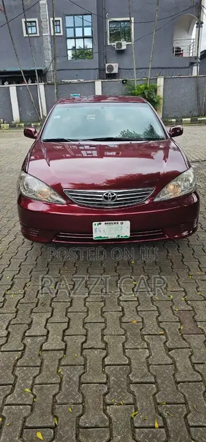 Toyota Camry LE 4dr Sedan (2.4L 4cyl 5A) 2006 Red