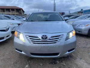 Toyota Camry 2009 Silver