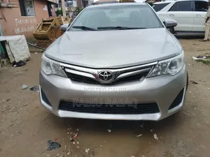 Toyota Camry 2013 Silver