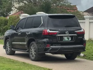 Lexus LX 570 AWD 2013 Black