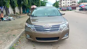 Toyota Venza 2010 Brown