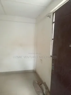 1bdrm Bedsitter in Governor Road, Igando / Ikotun/Igando for rent