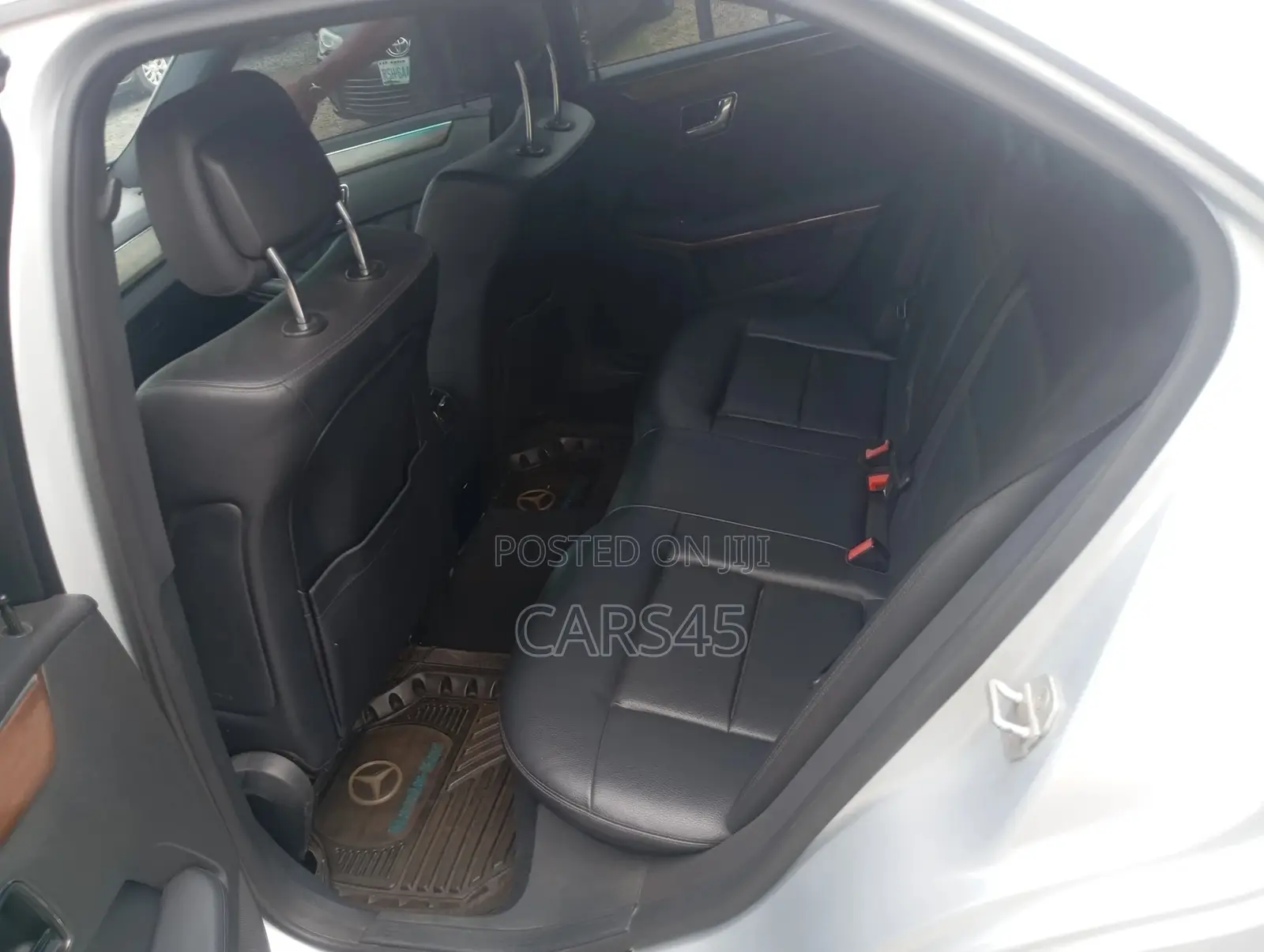 Mercedes-Benz E350 2011 Silver