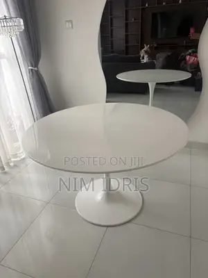 Round Dining Table