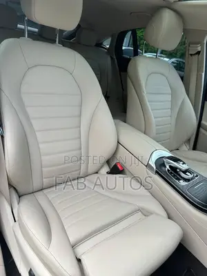Mercedes-Benz GLC-Class 2017 White