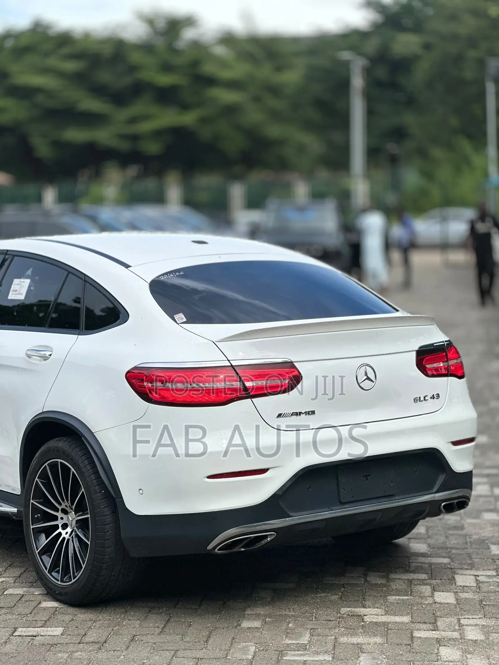 Mercedes-Benz GLC-Class 2017 White