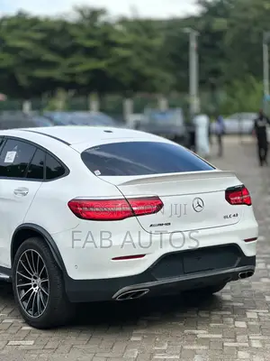 Mercedes-Benz GLC-Class 2017 White