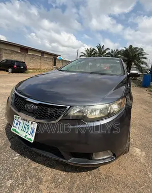 Kia Cerato 2010 Gray