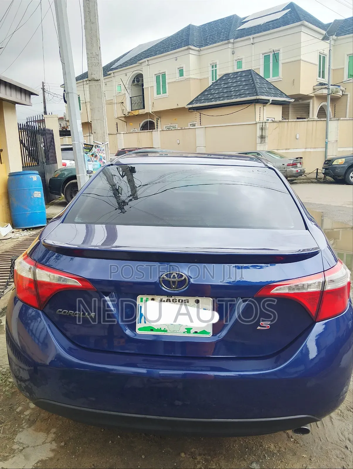 Toyota Corolla 2015 Blue