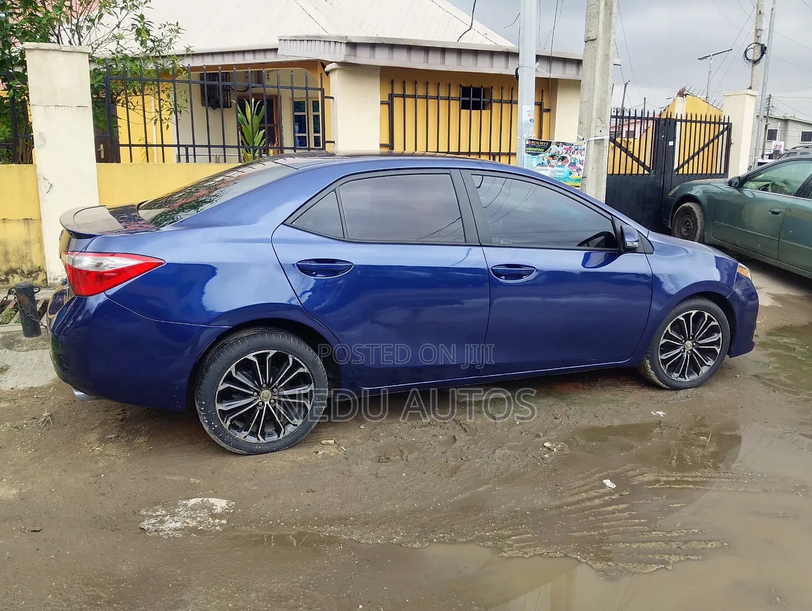 Toyota Corolla 2015 Blue