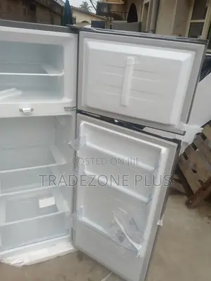 Hisense Fridge – 205L Storage for Your Kitchen