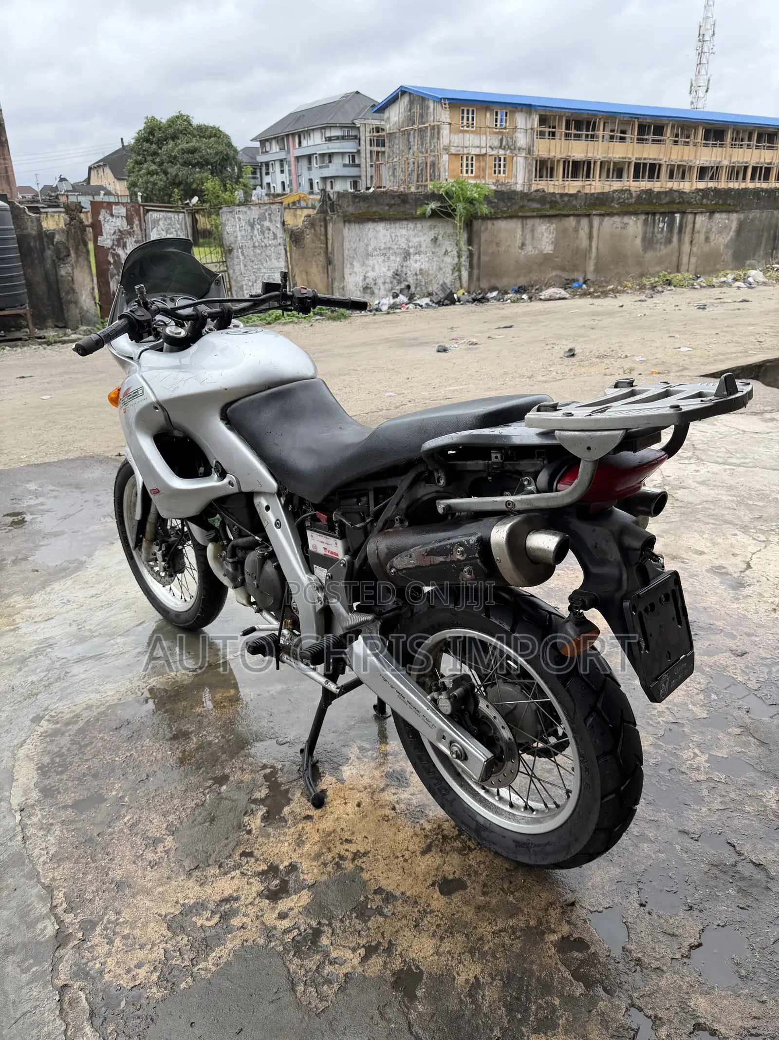 Aprilia Pegaso 2001 Gray