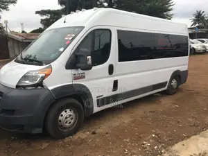 Dodge B2000 2015 White