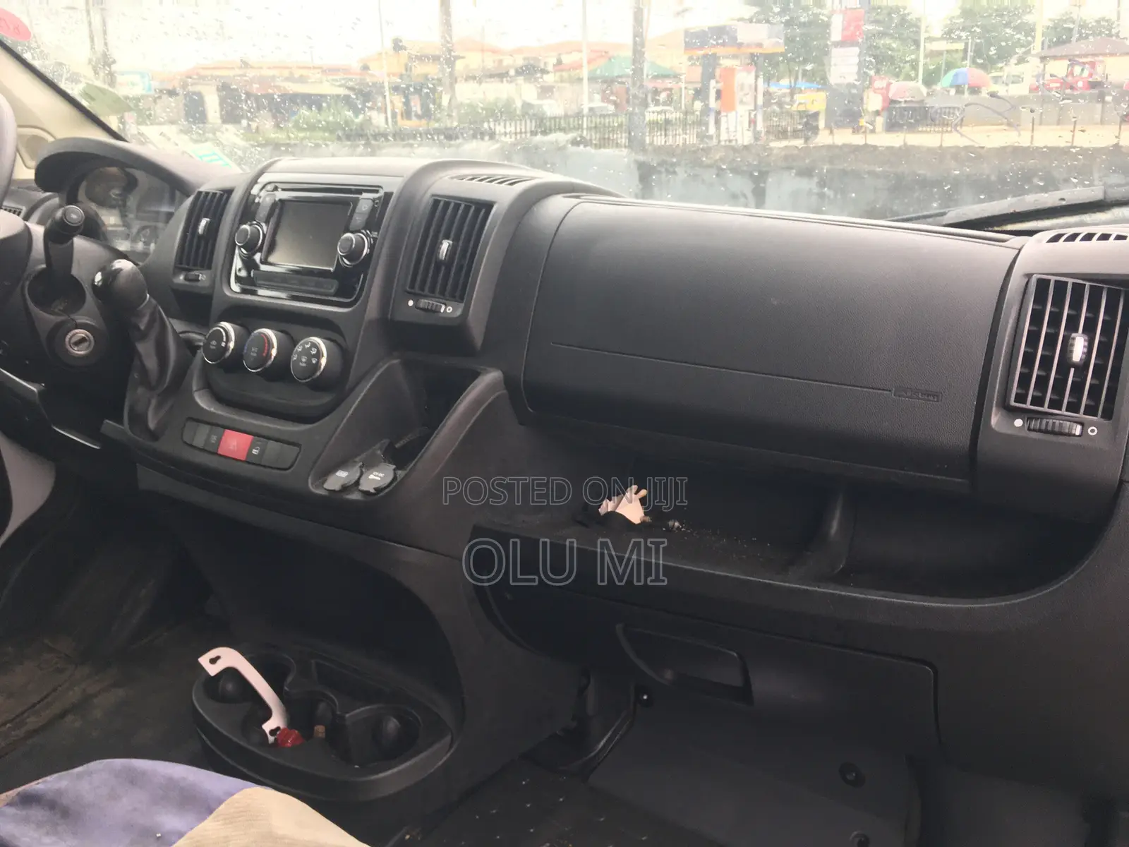 Dodge B2000 2015 White