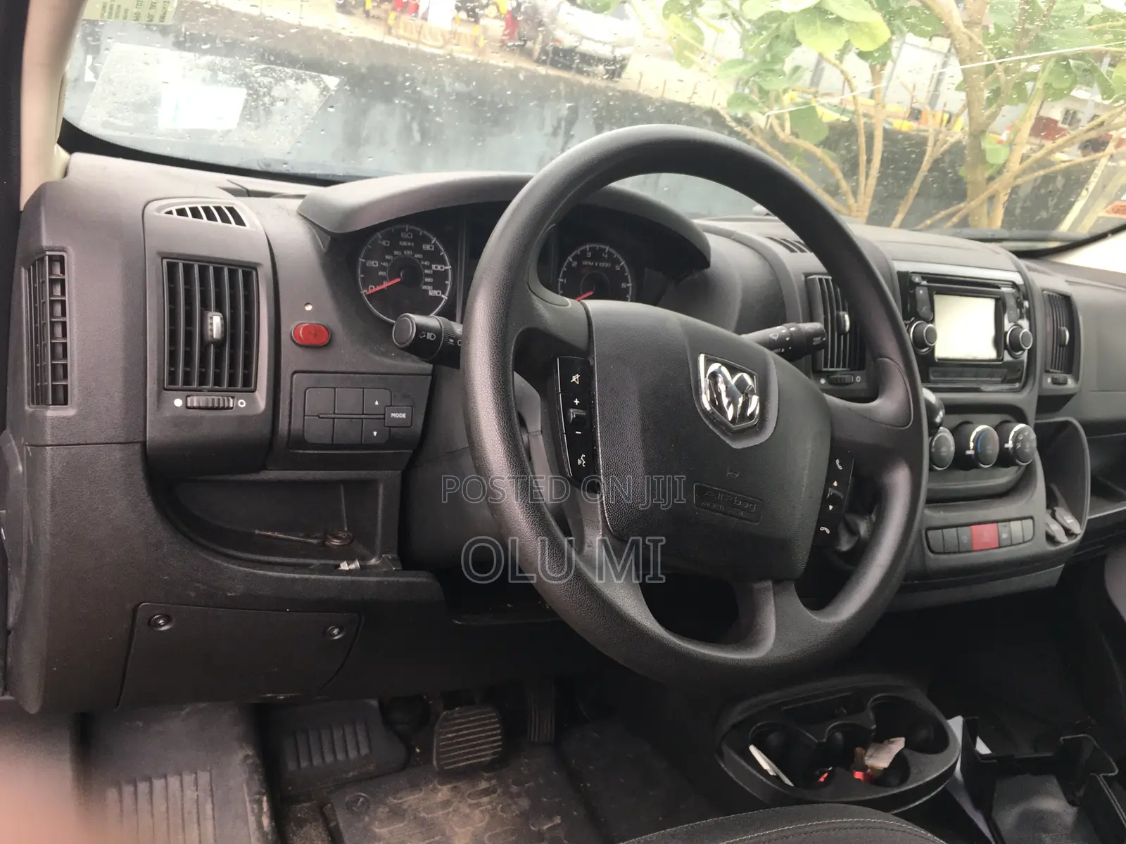 Dodge B2000 2015 White