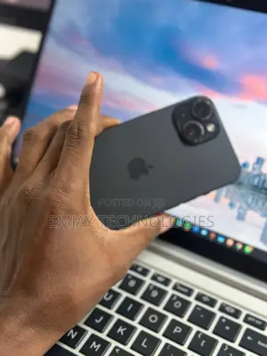 Apple iPhone 15 128 GB Black