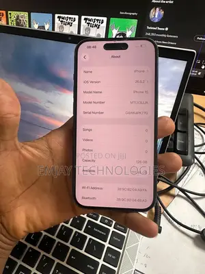 Apple iPhone 15 128 GB Black