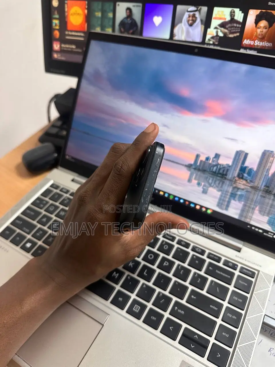 Apple iPhone 15 128 GB Black