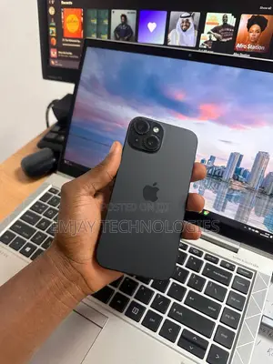 Apple iPhone 15 128 GB Black