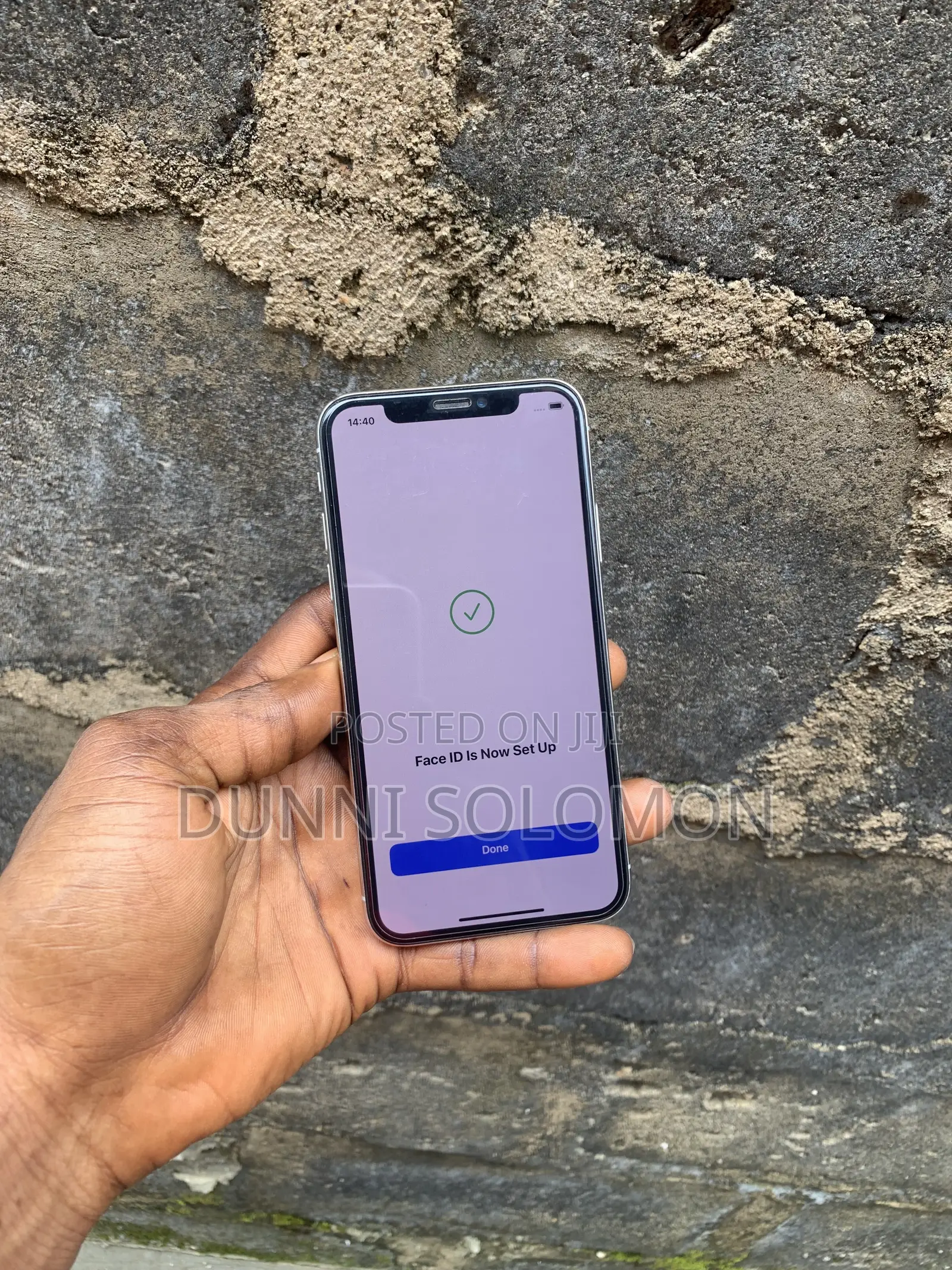 Apple iPhone X 64 GB White