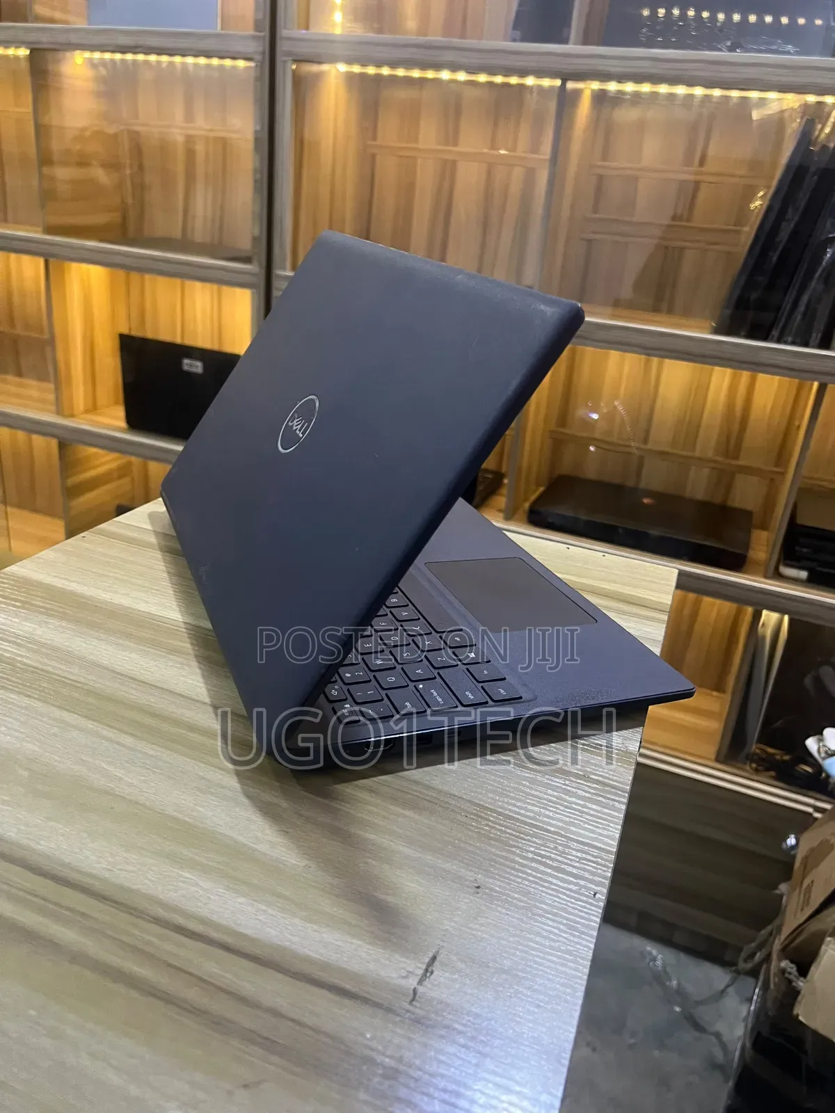 Laptop Dell Latitude 3510 8GB Intel Core i5 SSD 256GB