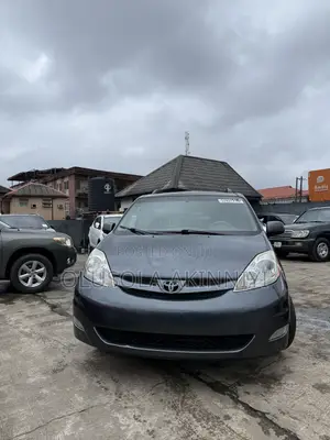 Toyota Sienna XLE Limited AWD 2009 Blue