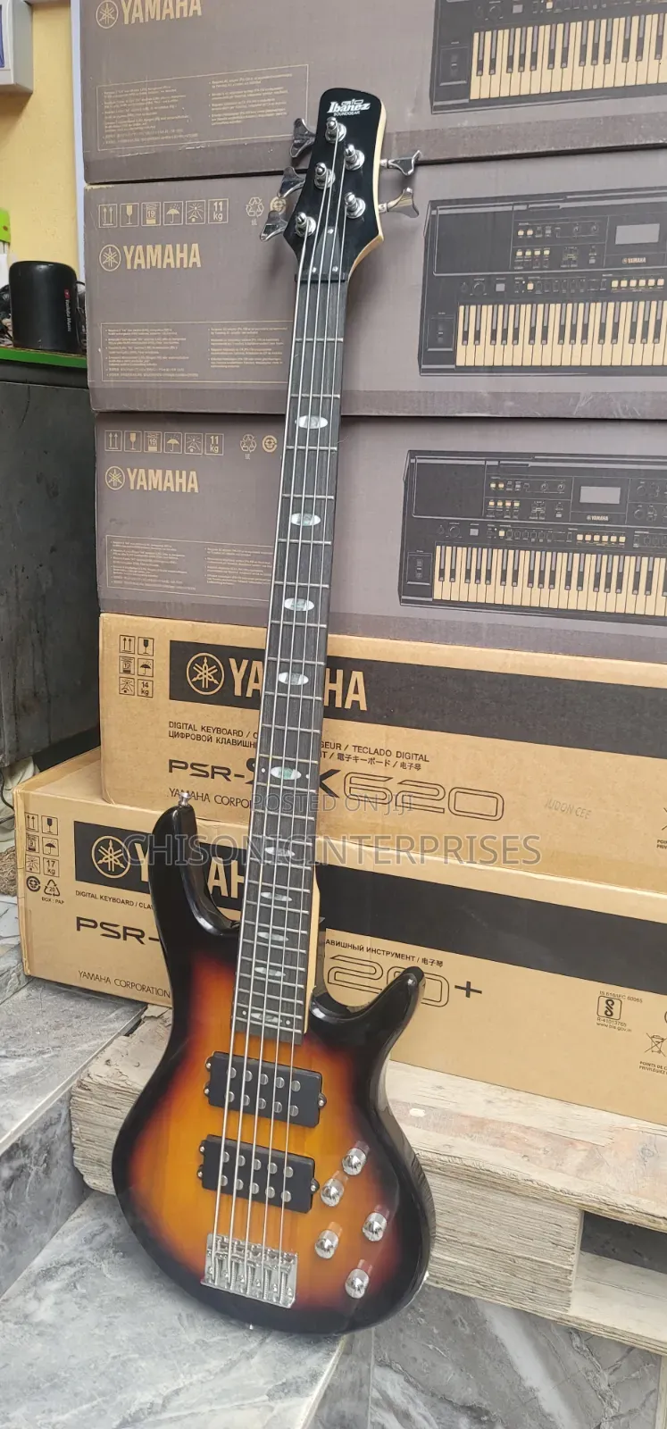 Ibanez 5 Strings Guitar