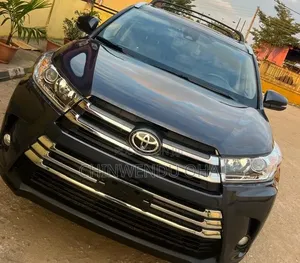 Toyota Highlander 2018 Black