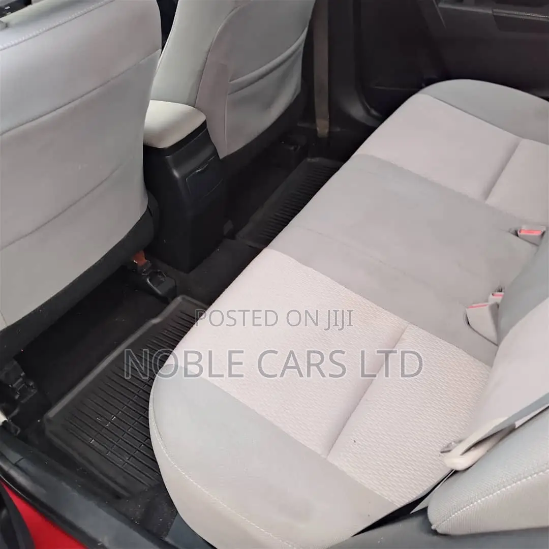 Toyota Corolla 2015 Red