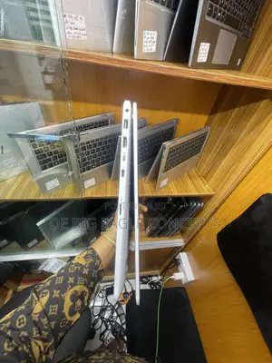 Laptop HP EliteBook X360 1030 G2 16GB Intel Core i5 SSD 256GB